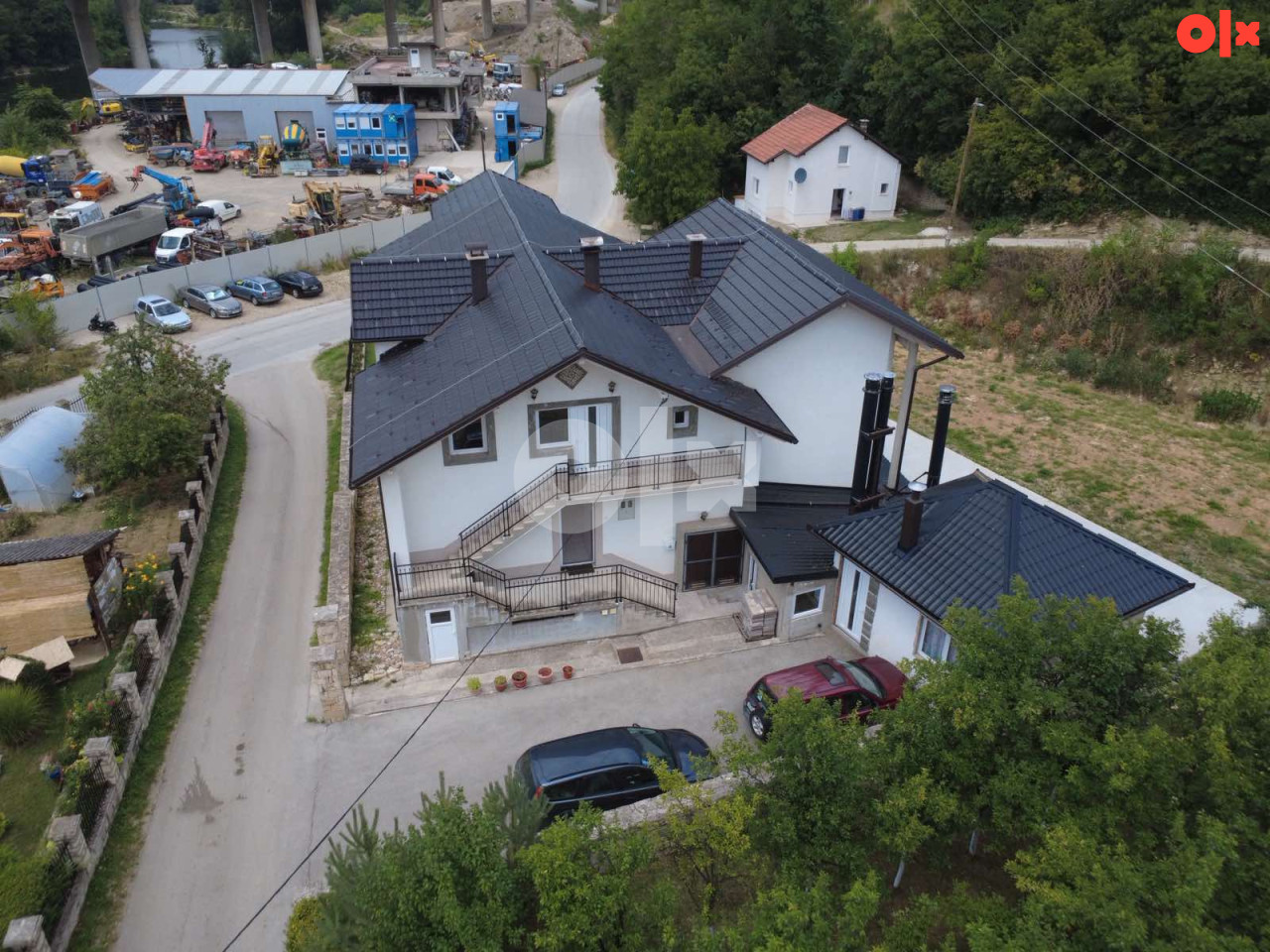 Villa Estiva - Luksuzna kuća i poslovni prostor Zenica 5