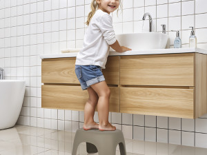 Djecija stolica tabure za umivaonik, sudoper, igracke