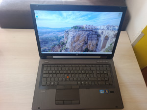 HP laptop Workstation 8770w i7 16GB DDR3 SSD 250GB