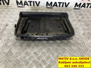 Nosač AKUMULATORA Mercedes w205 220d A2056200118 2015