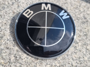 ZNAK MASKE BMW - CRNI