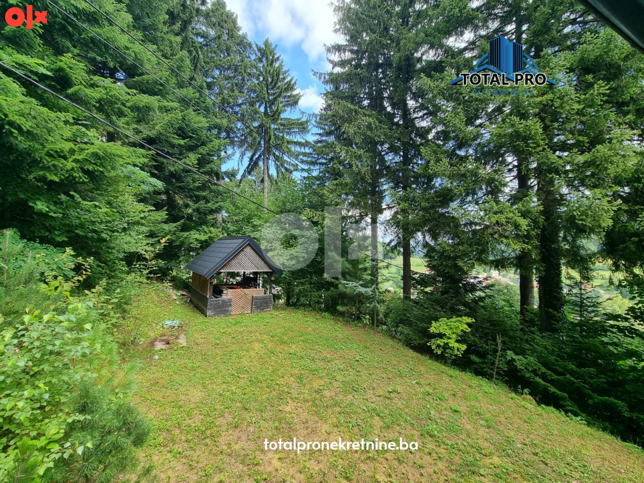 TOTAL PRO / Vikendica sa zemljištem  279 m2 / Pazarić 18
