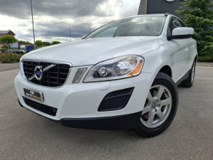 VOLVO XC60 2.4 D 4X4 2012.G. AUTOMATIC * SAVRSENO STANJE