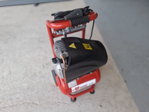 Wurth K 210 mali kompresor 10 litara boca