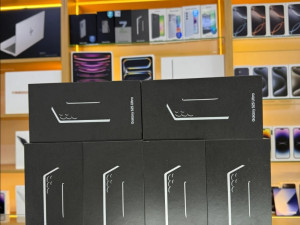 GALAXY S25 Ultra 12/256GB Novo EU Model Zapakovano Garancija