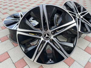 FELGE 18" MERCEDES W205 ORIGINAL C-CLASS AMG