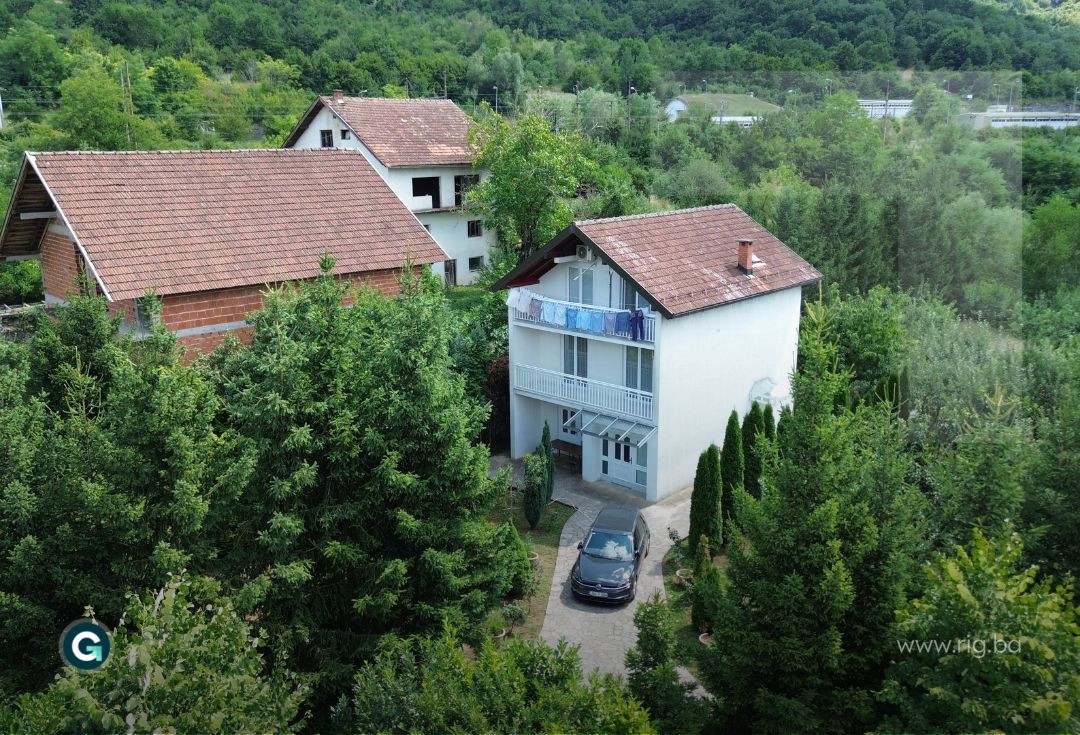KUĆA SA ZEMLJIŠTEM/Konjic-Čelebići/PRODAJA 4
