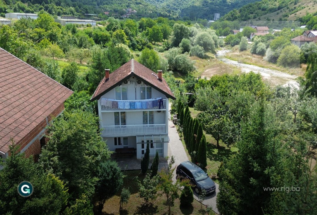 KUĆA SA ZEMLJIŠTEM/Konjic-Čelebići/PRODAJA 5