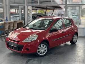 Renault Clio 1.5 DCI 2012 Godina !