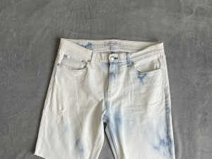 Calvin Klein Jeans šorc, 32