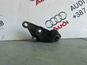 A8 D3 nosac motora 4e0199603s