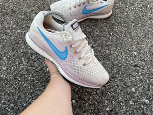 Nike Zoom patike, broj 40