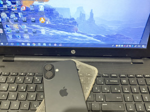 IPHONE 16 128GB BLACK ODLICAN 100% BAT GARANCIJA