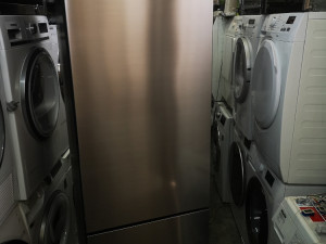 Kombinovani frizider AEG No Frost/Visina 200 cm/NOVO