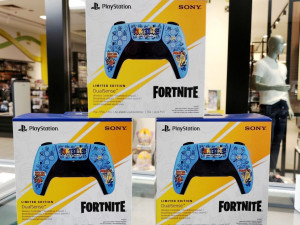PS5 Sony Dualsense Controller Fortnite Limited edition
