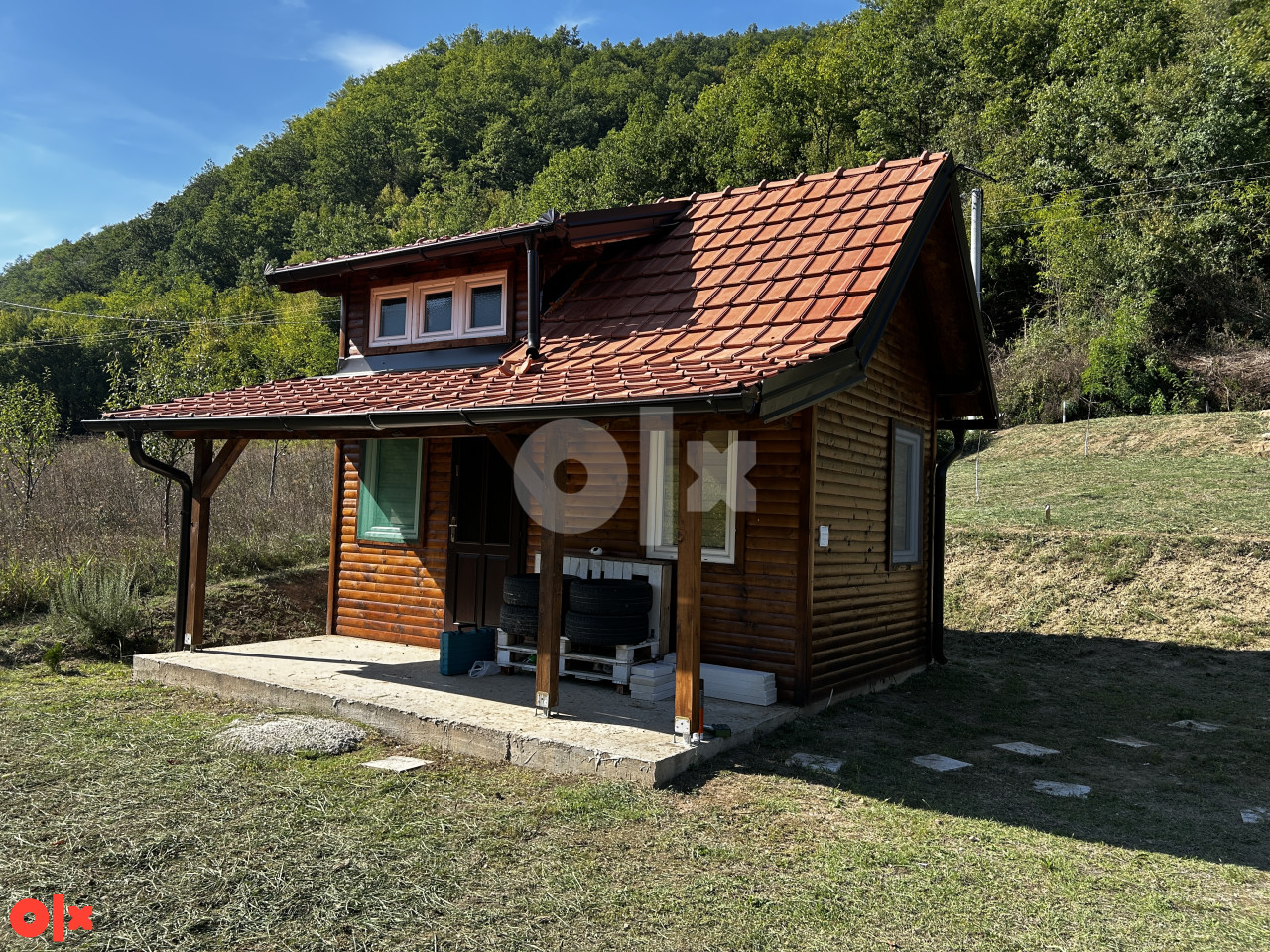 Vikendica pored rijeke Drine