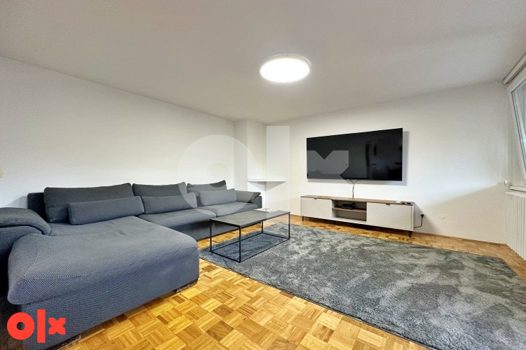 STAN NA DAN - 50 KM - 72m2 + BALKON, TV75 + NETFLIX - 061402904 3