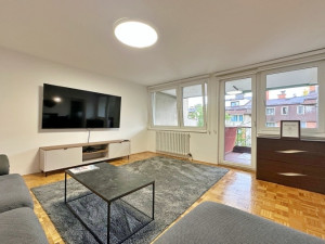 STAN NA DAN - 50 KM - 061402904 - 72m2 + BALKON, TV75 + NETFLIX
