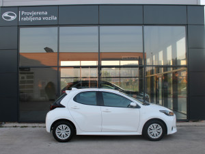 Toyota Yaris 2021