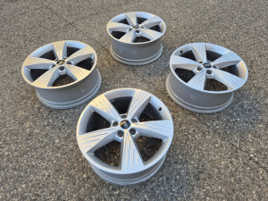 Alu fegle 19 5x112 Audi Q4 E-Tron Q3 83A Q2 A3 8P 8V
