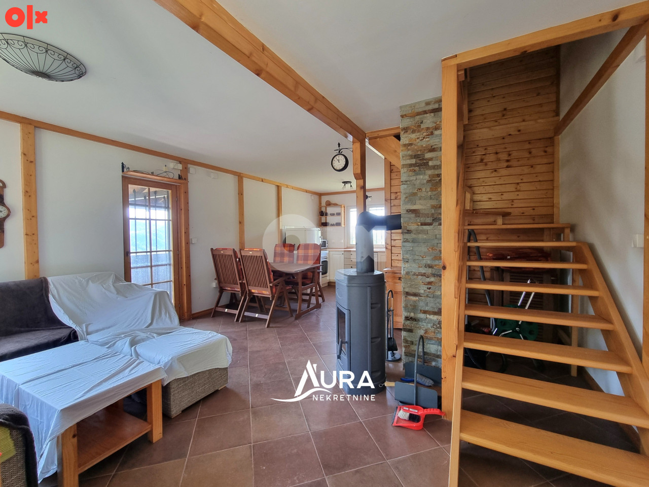 Opremljena kuća/ Vikendica / 3.200m2 / Vogošća 3