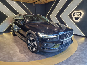 VOLVO V60 CROSS COUNTRY AT AWD MOD2020