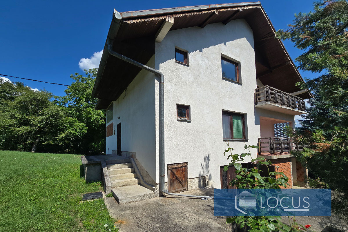 LOCUS: Kuća na parceli 6.752m2, Donja Vogošća photo 4