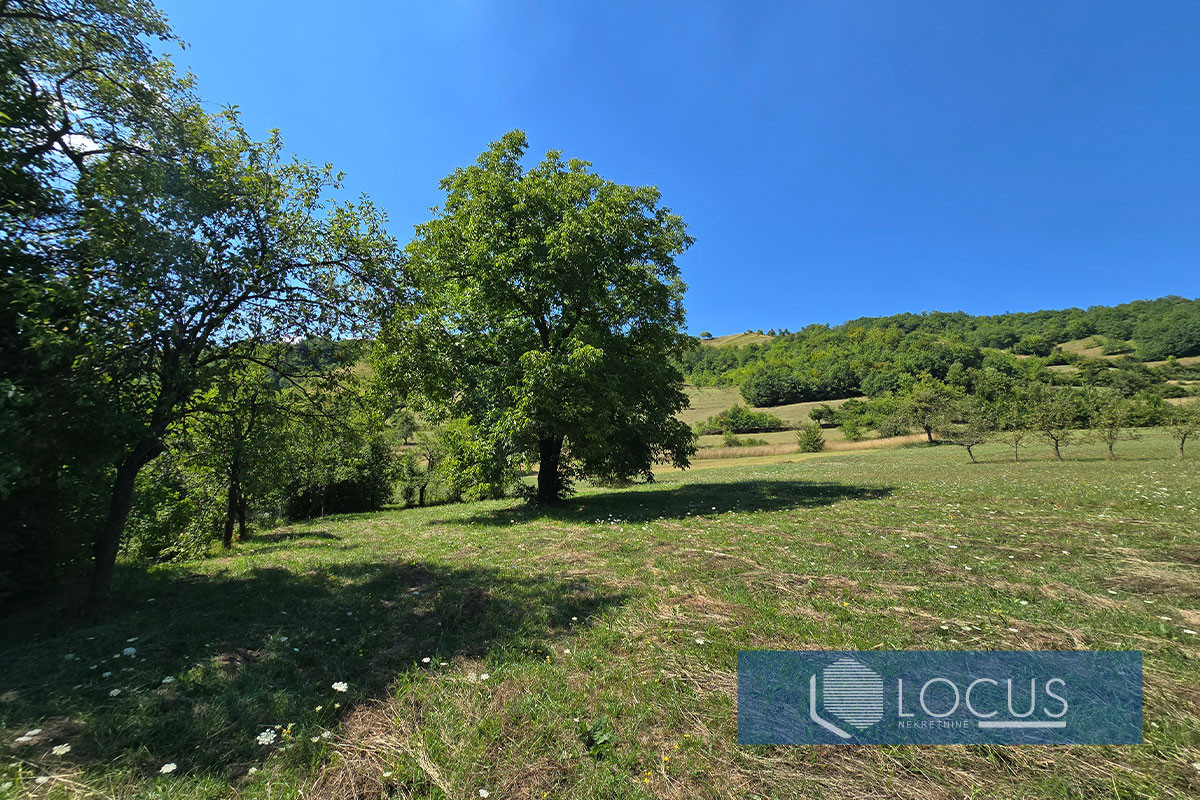 LOCUS: Kuća na parceli 6.752m2, Donja Vogošća 11