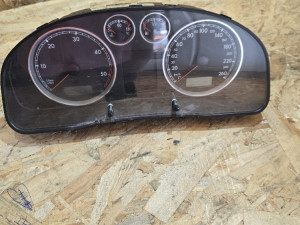 Pasat 5 plus km sat