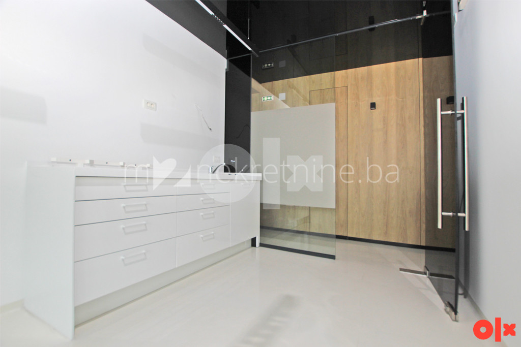 m2: Novi Grad / Otoka / Ordinacija 78m2 / 3. sprat 4