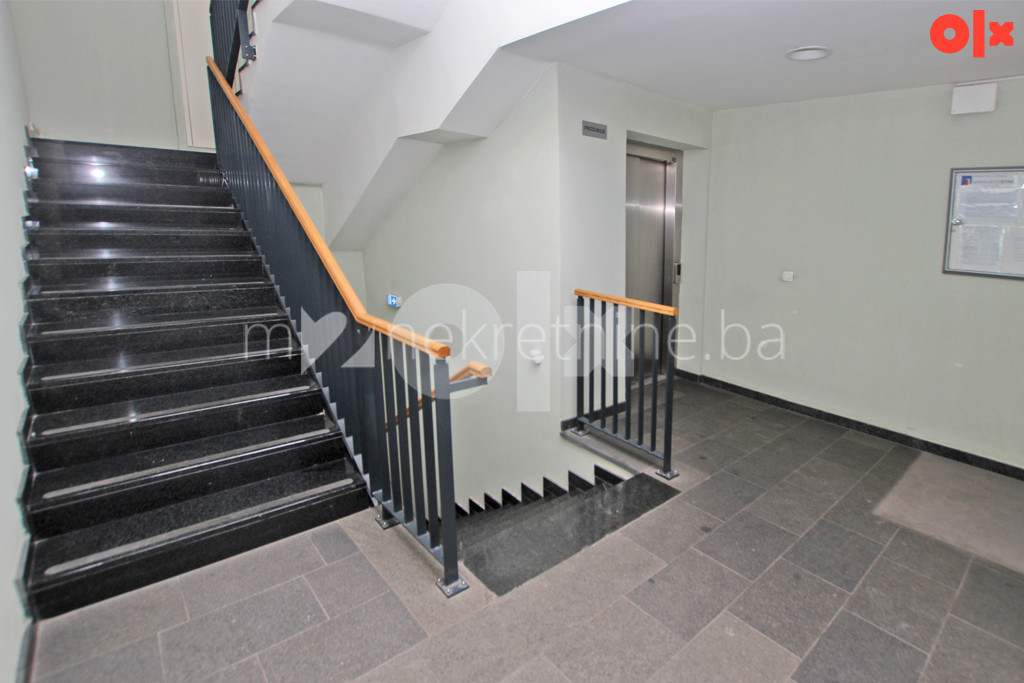 m2: Novi Grad / Otoka / Ordinacija 78m2 / 3. sprat 7