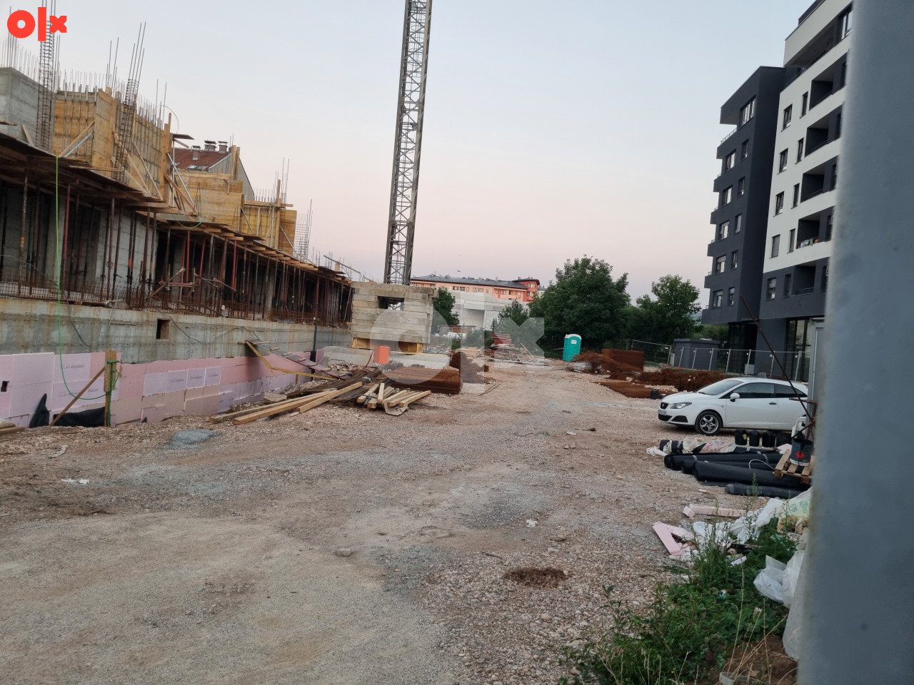 Gradjevinsko zemljište Ist. Sarajevo, kod Lidla 2500m2 5