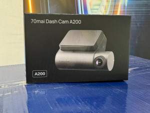 auto kamera 70mai Dash Cam A200  1080p wifi 2" LCD crna