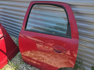 Opel Corsa C Zadnja Lijeva