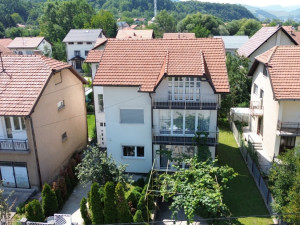 TOP PONUDA! Trospratna kuća, Zenica, IZNAJMLJIVANJE