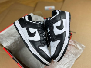 NIKE DUNK LOW SE ORIGINAL