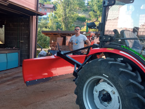 Grtalica, grn za traktor