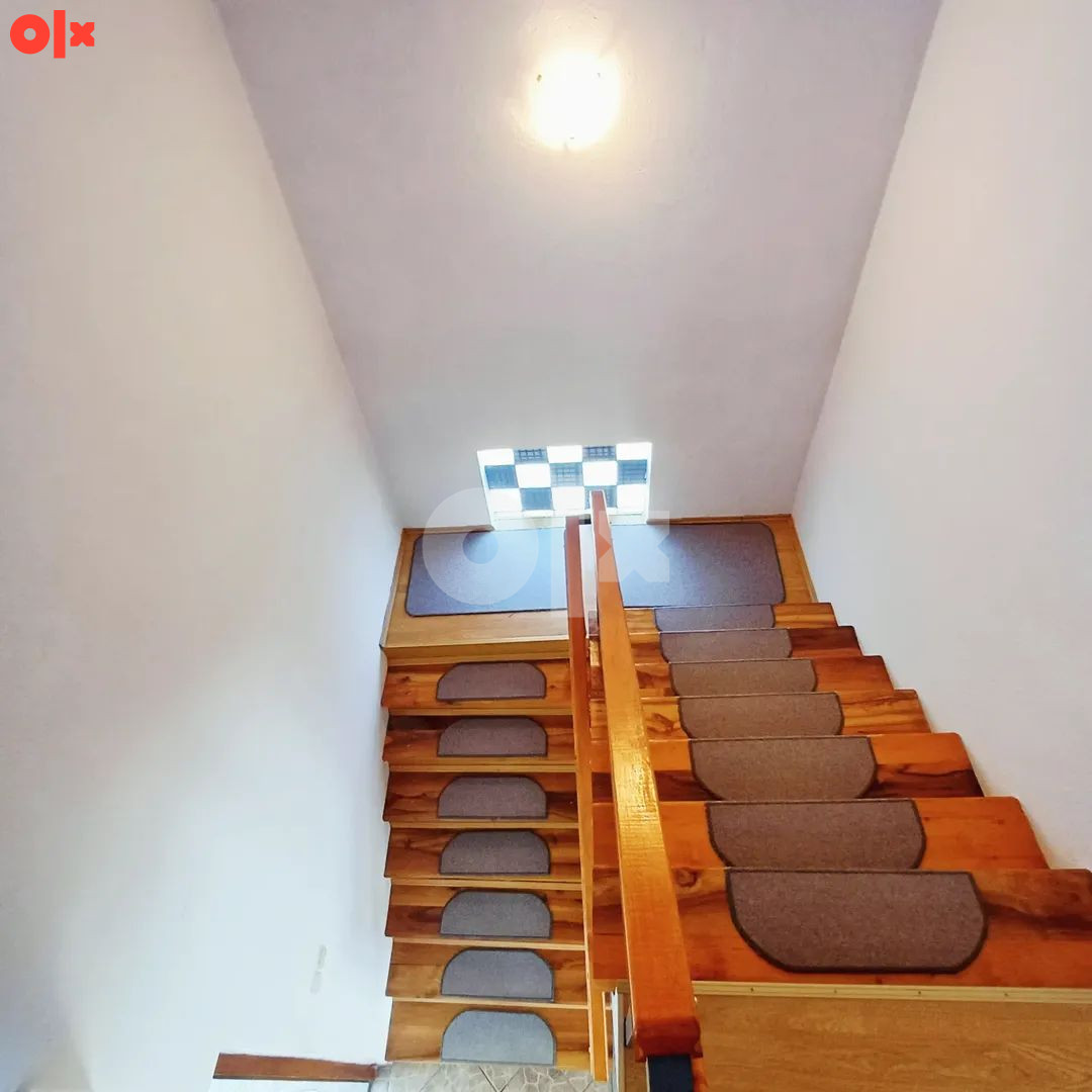 Kuća Knežica 150m2, centralno, nov krov, ODMAH USELJIVA 11