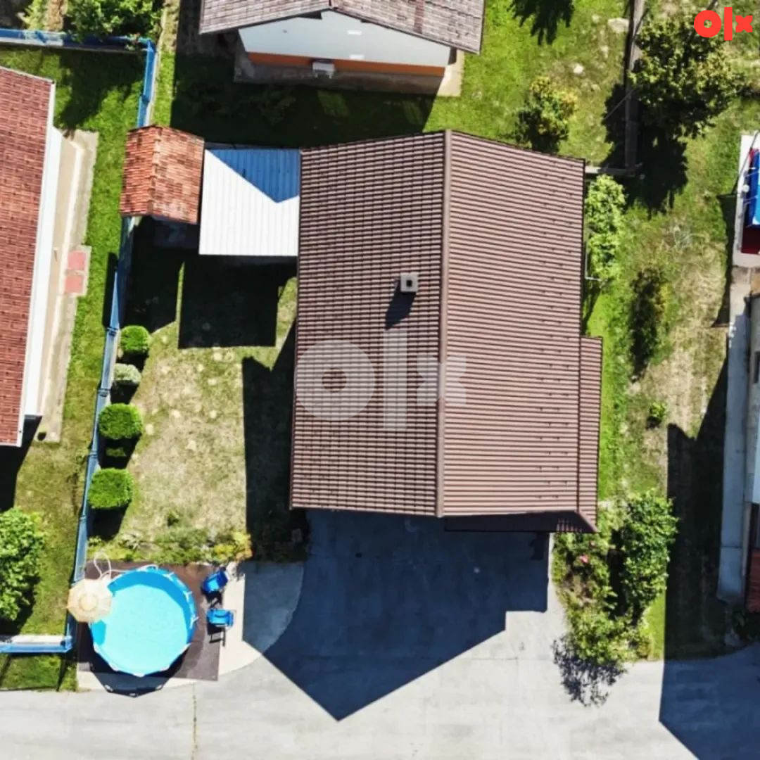 Kuća Knežica 150m2, centralno, nov krov, ODMAH USELJIVA 18