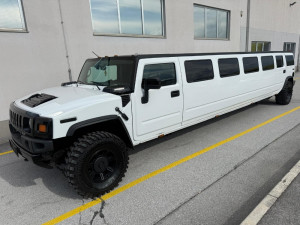 Hummer H2 LIMUZINA 10 METARA 6.0 BENZIN 243 KW 170.000 KILOMETARA