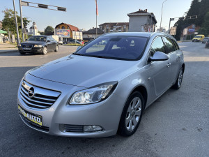 Opel Insignia 2.0cdti xenon led *UVOZ*2012model