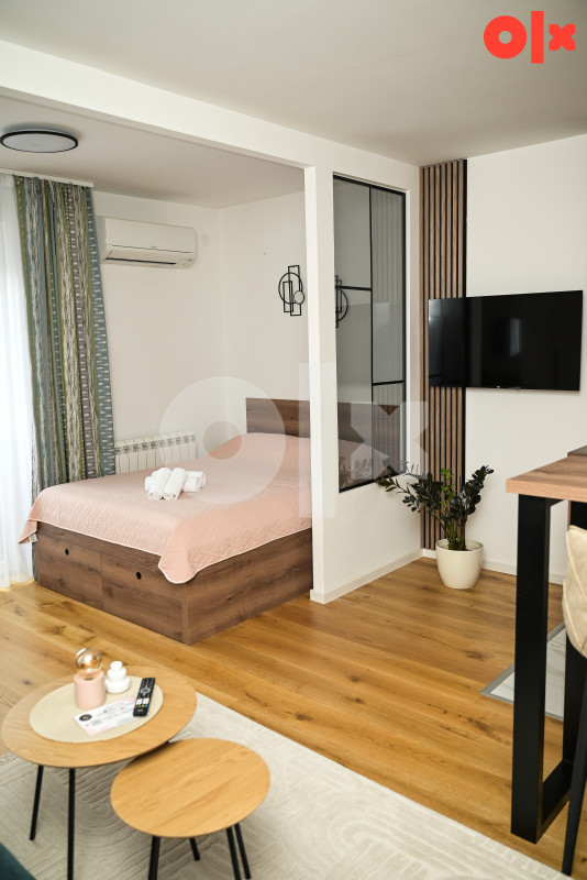 Stan na dan-Nika StudioApp sa Garazom,Istocno Sarajevo , Lukavica - Więcej