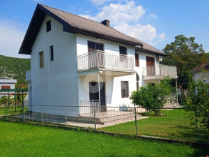 POČITELJ ,KUĆA UZ NERETVU, 900 m2 PLACA photo 2