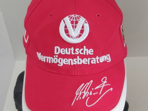Kačket Michael Schumacher Ferrari original Šumaher
