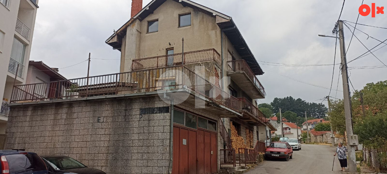 KARTEL/Kuća Nevesinje 350m2