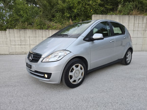 MERCEDES A KLASA A160 W169 FACELIFT SERVISNA UVOZ ŠVICARSKA