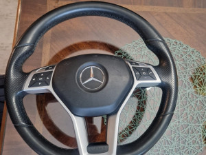 Volan Mercedes e212 amg