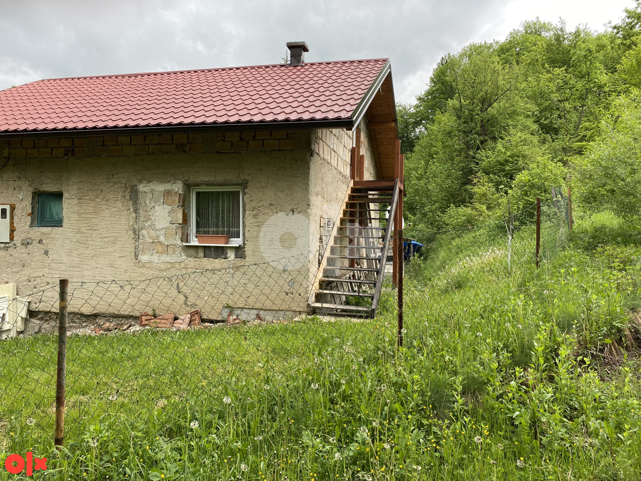 Vikendica Trnovo 2