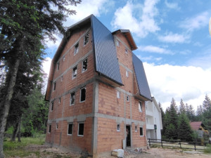 Prodaja Apart Hotela Dvorišta-Jahorina, komplet objekat photo 5
