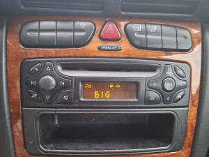 Radio Mercedes C W203